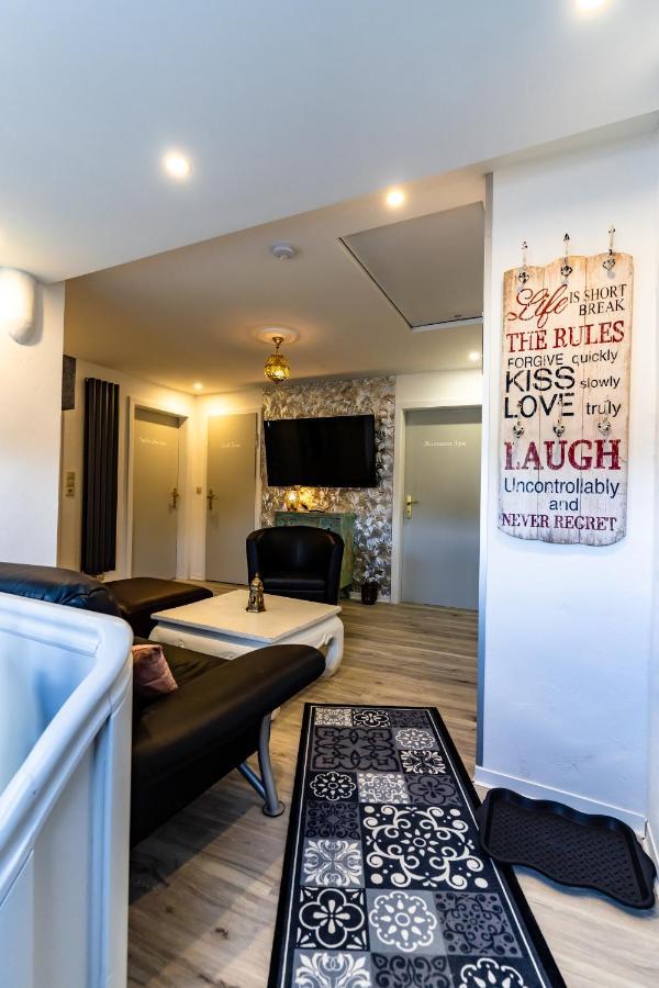 Timeout Namaste Apartment Ellar Ngoại thất bức ảnh